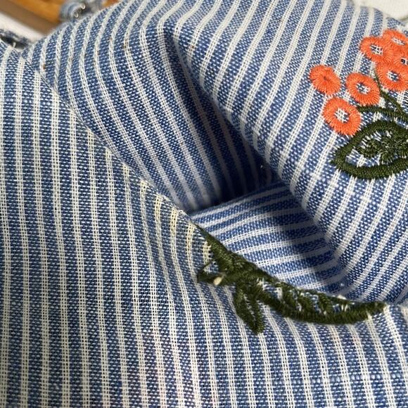 NWT J.O.A. Embroidered Back Tie Midi Dress Size M - Picture 11 of 11